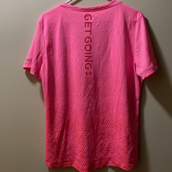 🌺4/25 UNDER ARMOUR SEMI FITTED T - Shirt Size XL - Picture 5 of 6